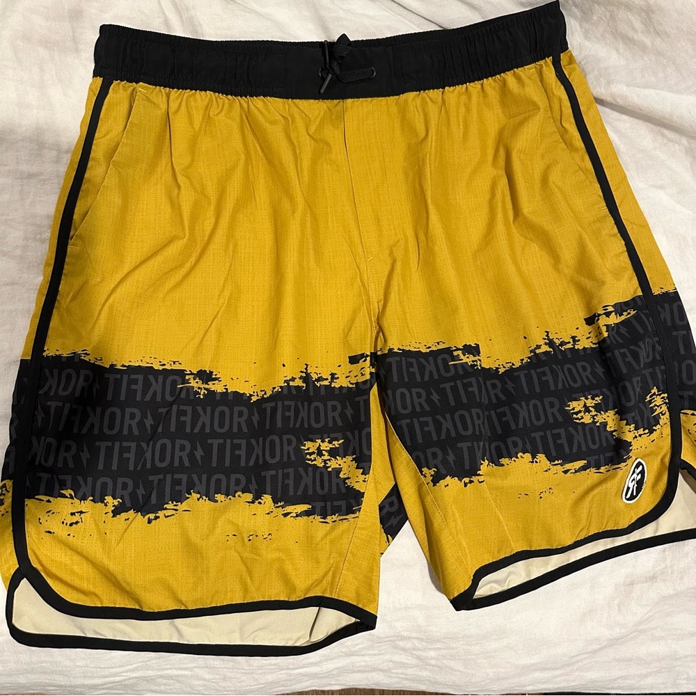 Rokfit men’s athletic shorts size 3XL